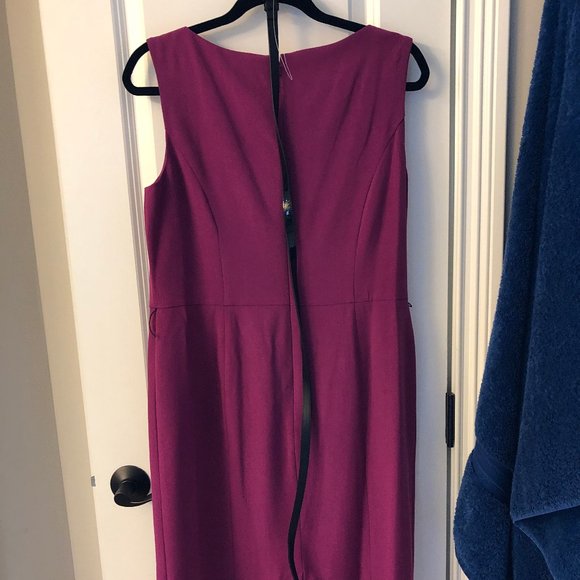 Fuchsia JNY sheath dress with slash keyhole - Picture 2 of 4